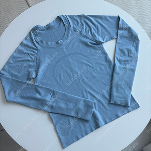 룰루레몬 스위프틀리 티셔츠 긴팔 4사이즈🩵