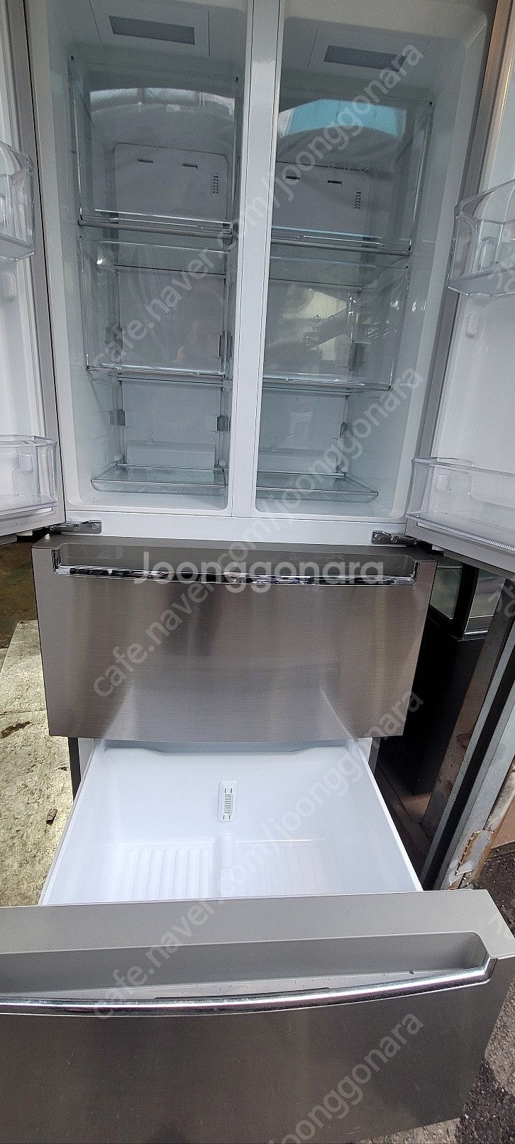 [판매]가정용 김치냉장고 400리터 LG 18년식 냉동...--1