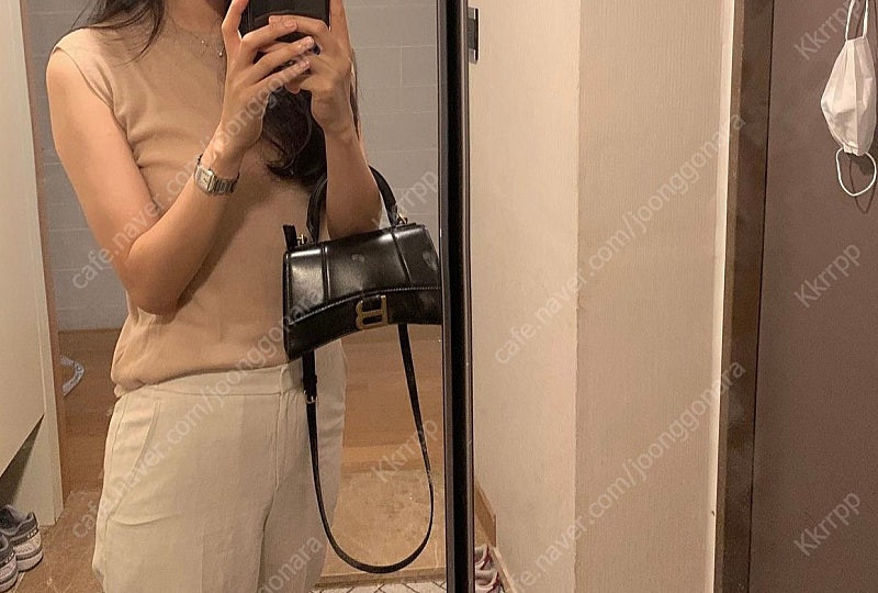 발렌시아가 아워글래스xs 이미지