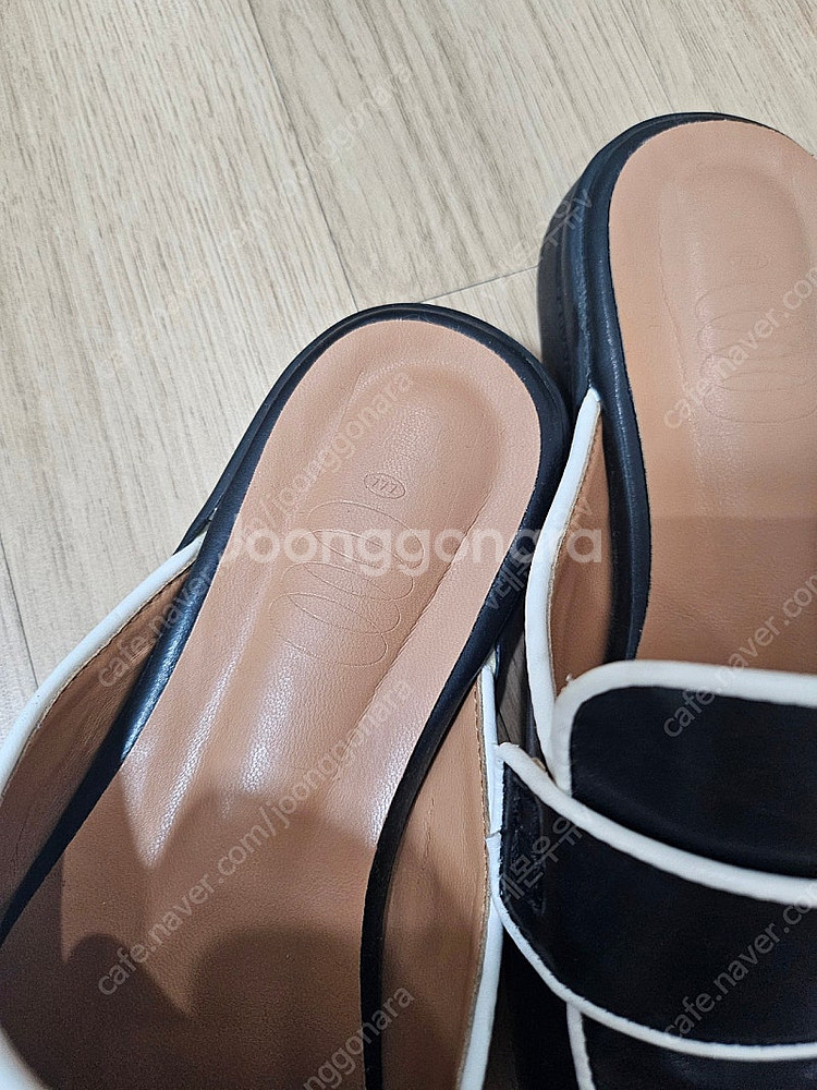 랄라라운지 블로퍼뮬 (외 플랫, 힐)--1