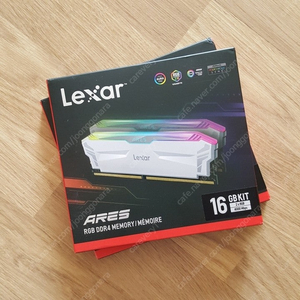 [김해] Lexar DDR4-4000 16GB (8GX2) 두 세트 일괄 판매합니다.