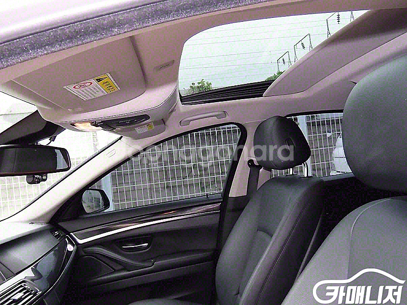 BMW [BMW]5시리즈 (F10) 520d xDriv...--8
