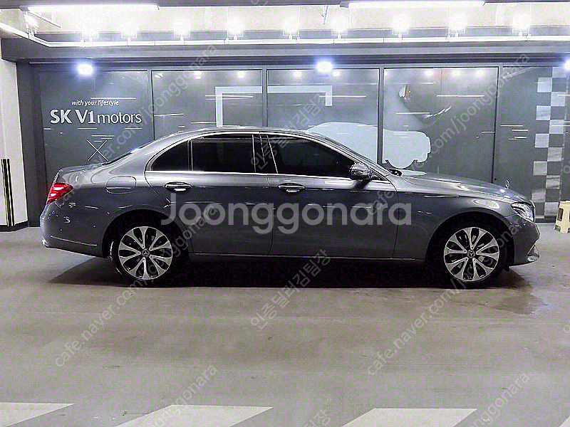 벤츠 E-클래스 W213 E220d 4MATIC 익스클...--2