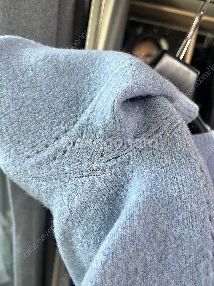 더캐시미어 홀가먼트 반팔 니트탑--6