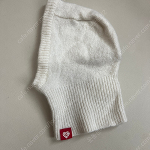 꼬숑 바리클라바 루프 크림