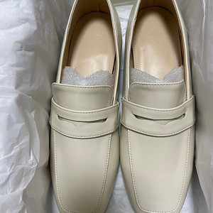 시에 로퍼 sie Reve classy loafer 크림 베이지 225 새상품 8만원->4만원