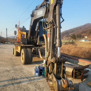 볼보6W EW140E 2019년 9980시간 문의:010-2166-4355