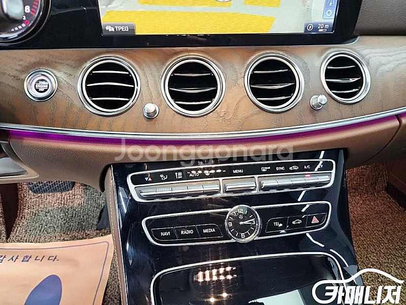 [벤츠]E-클래스 W213 E220d 4MATIC 익스...--2
