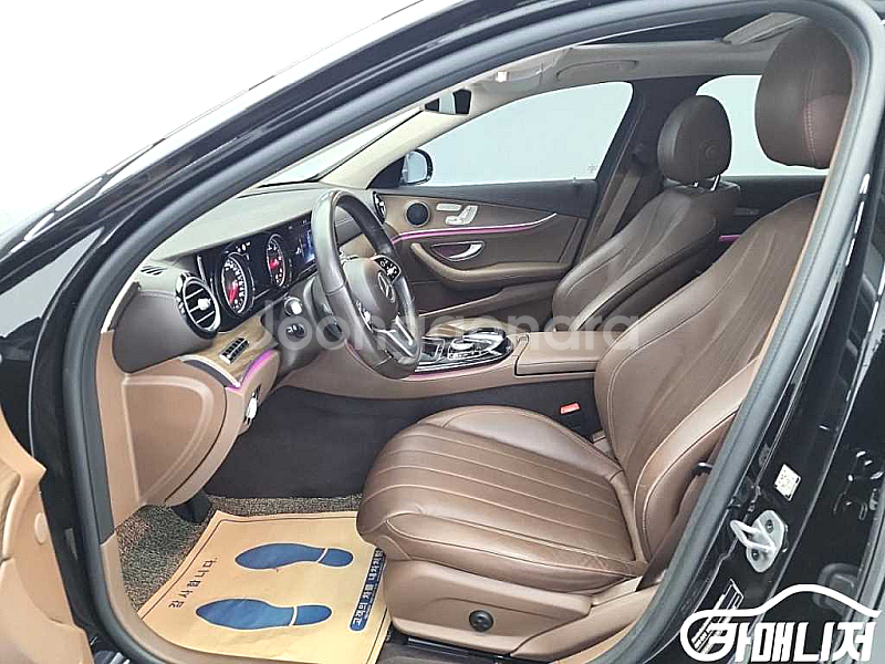 [벤츠]E-클래스 W213 E220d 4MATIC 익스...--3