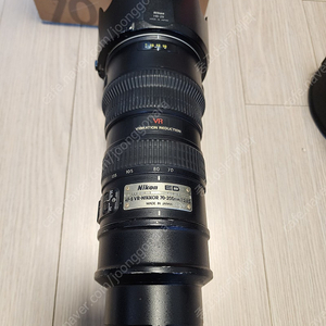 니콘 정품 70-200mm vr 70-200vr , 85mm f1.8g 85.8g , 50mm f1.4g 50.4g 렌즈 판매합니다.