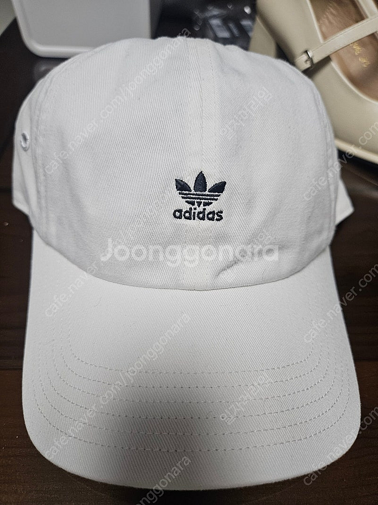 아디다스 작은로고 모자--0
