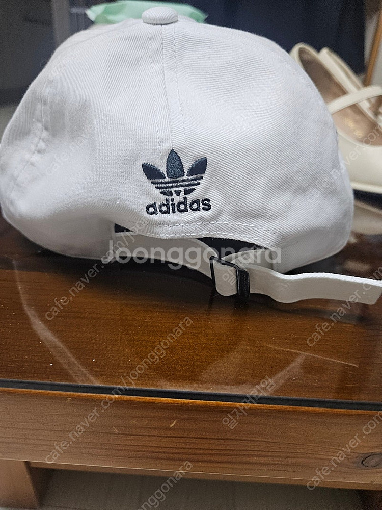 아디다스 작은로고 모자--1