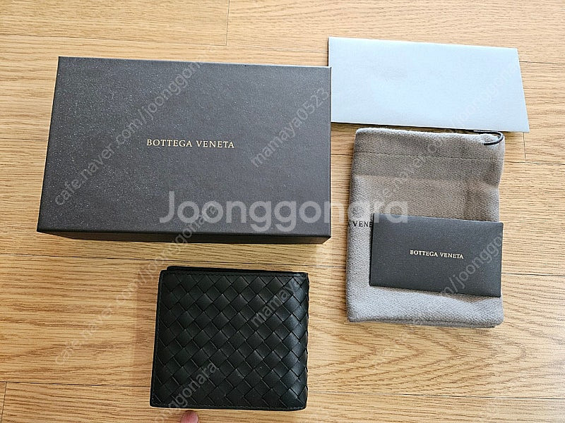 정품 보테가 베네타 반지갑--0