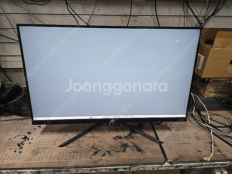 27인치 고해상도 QHD 모니터 저렴하게 팝니다. 그린...--0