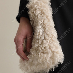 Vartist faux fur bag 바티스트 퍼 백 새제품