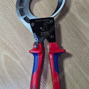 크니펙스 라쳇 케이블 커터