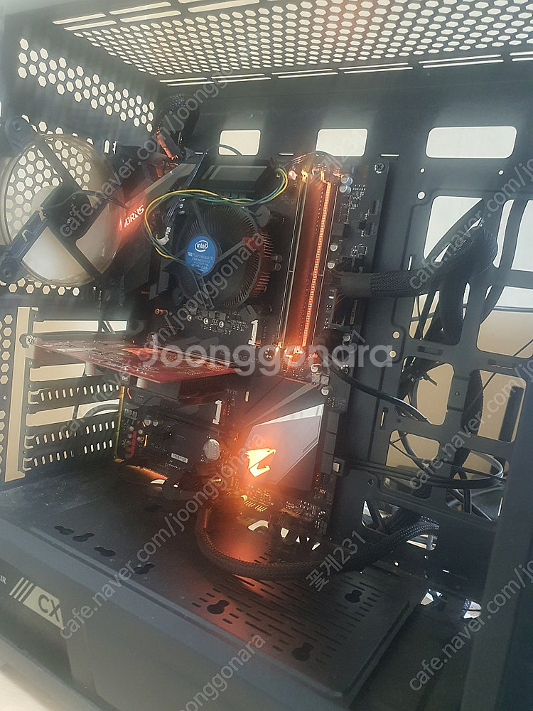 i9-9900k. 어로스z390보드 램타무즈8g--0