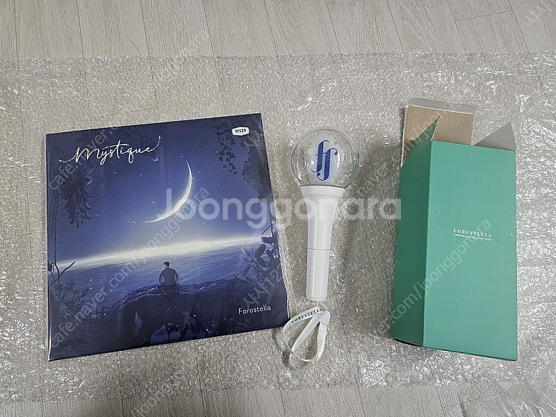 포레스텔라 2집LP&응원봉 일괄--0