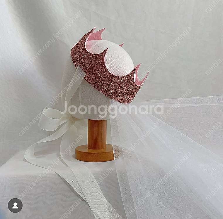 새상품) 글리터 크라운 파티햇 팔아요--0