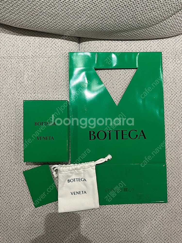 보테가베네타 스몰 카세트 지갑--9
