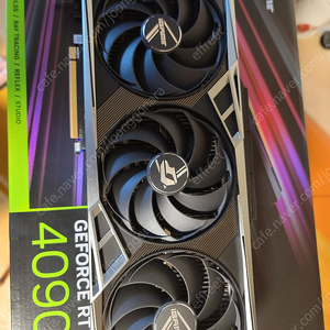 컬러풀 RTX 4090 Vulcan