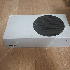 XBOX SERIES S 중고 팝니다