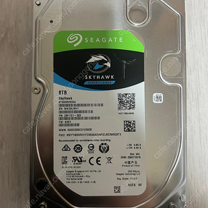 씨게이트 스카이호크 8TB HDD 판매합니다