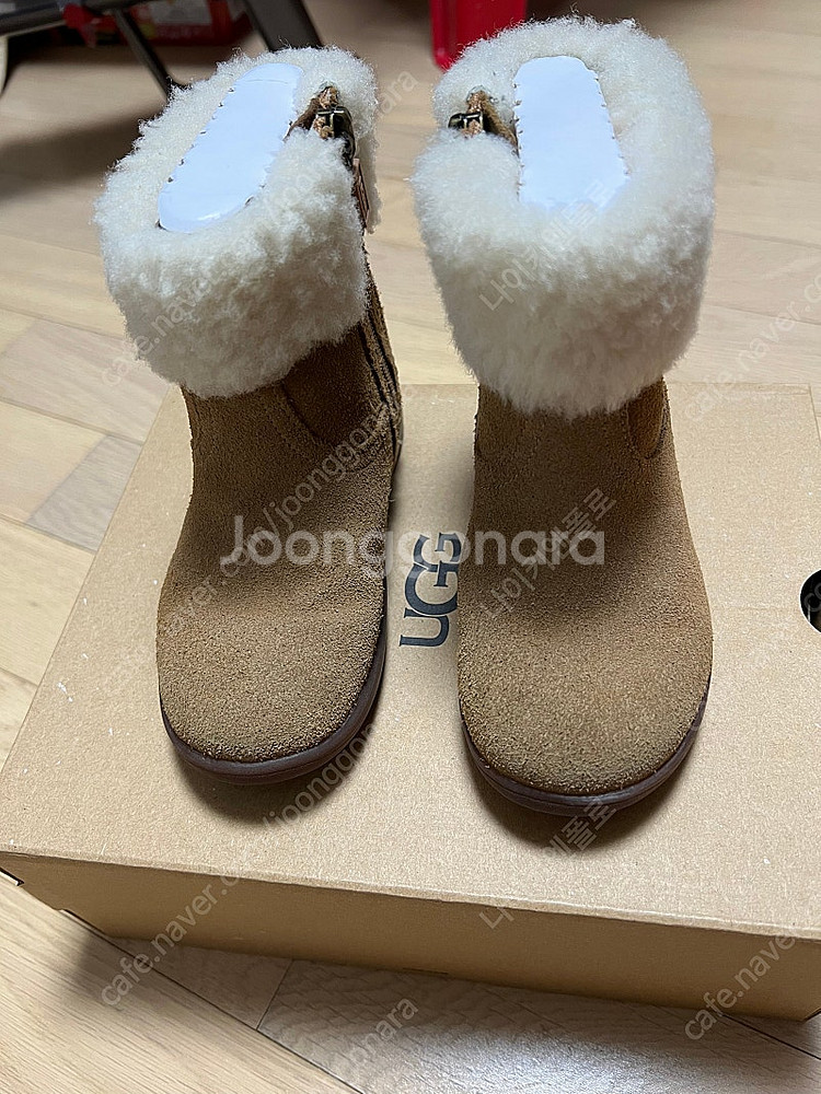 어그 UGG 키즈 조리2 스웨이드 양가죽 부츠--1
