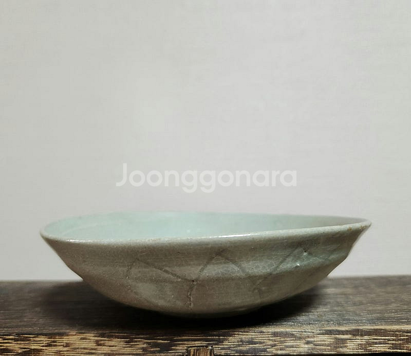 고려시대 고려청자 연판문 대접--0