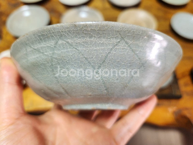 고려시대 고려청자 연판문 대접--1