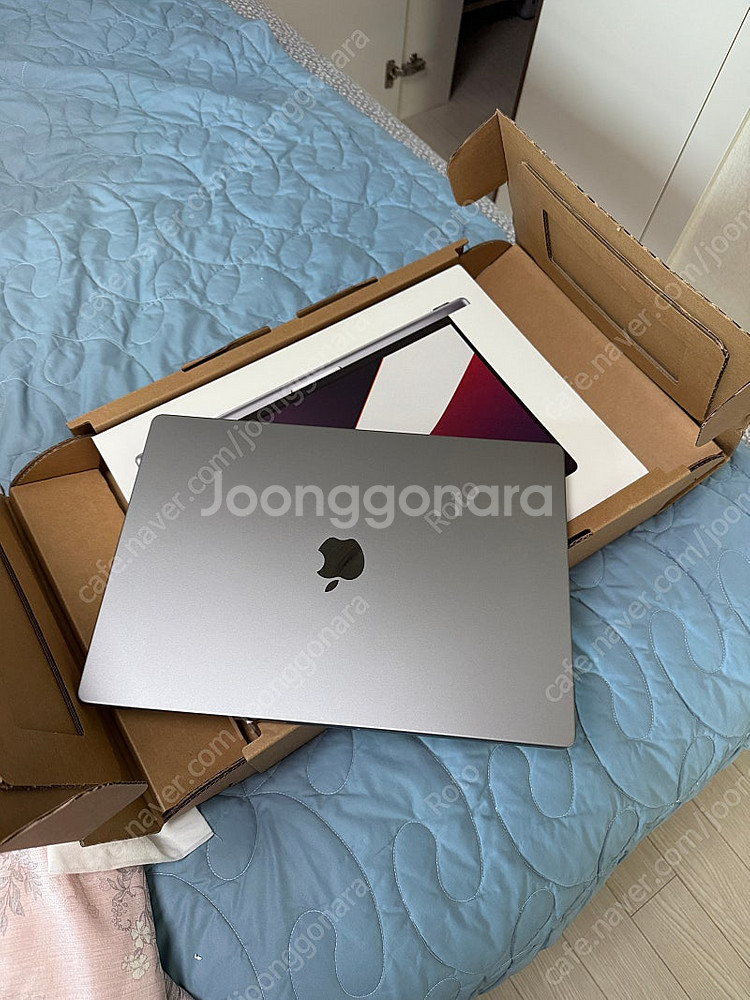 맥북 프로 M1 pro 16인치 판매합니다. (32GB...--5