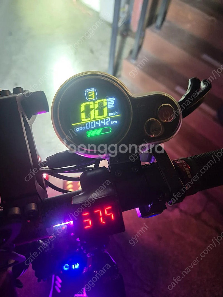 전동킥보드 타우러스 뉴 맥스 60v 35ah 풀튜닝--4