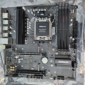 ASROCK B650M PG Lightning 택포 11만원