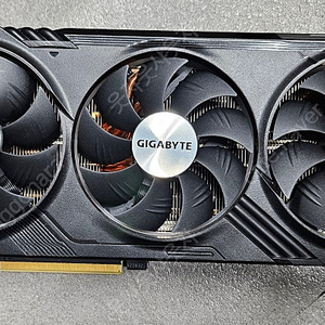 기가바이트 4070ti super 게이밍 OC 팝니다