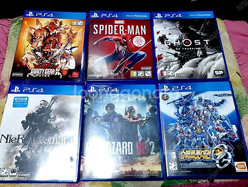 ps4 소프트 타이틀 및 주변기기 판매합니다--0