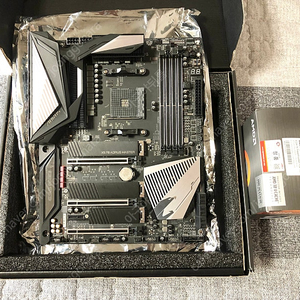 기가바이트 X570 AORUS MASTER