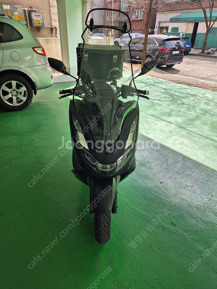 22년식 PCX125 ABS 팝니다--2