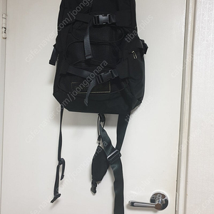 이우가마카라스 더블 크로스 트랙 백 IUGAMAKARAS Double Cross Track Bag