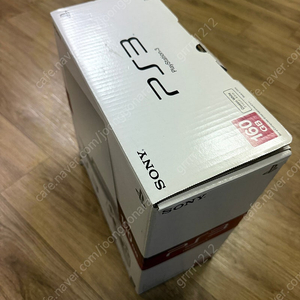 ps3 본체 화이트 / 컨트롤러 미개봉 순정 화이트 / 순정 usb 케이블 3M / 정품 리모컨 팝니다