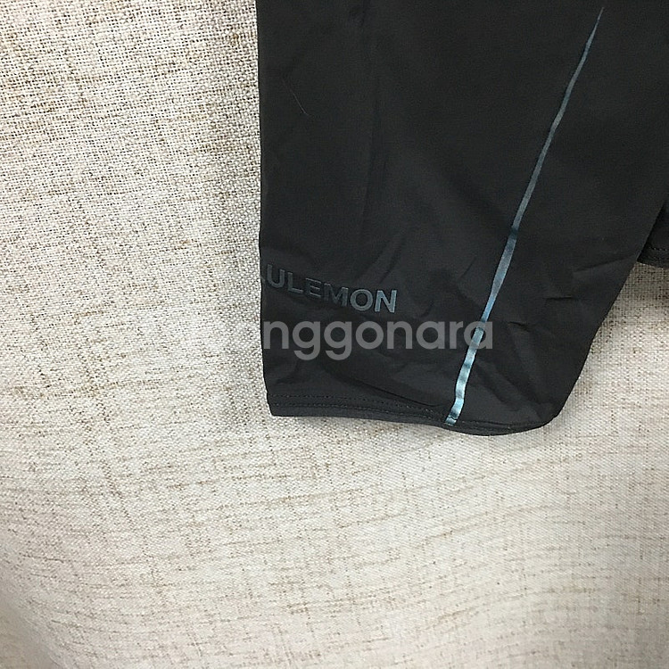 (새상품)룰루레몬 남성 러닝 바람막이 자켓 XL--7