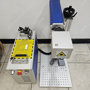 30W 금속 레이저 마킹기 판매 합니다. 로터리 포함