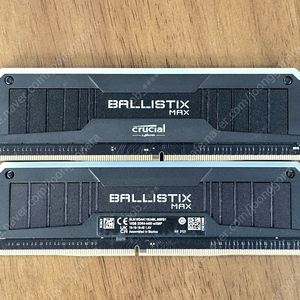 마이크론 Crucial Ballistix MAX DDR4-4400 CL19 RGB Black 32기가 패키지 (16Gx2)