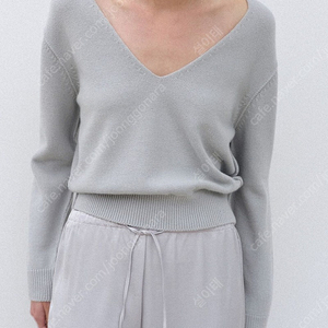 더히어 Cashmere Deep V-neck Knit_gray