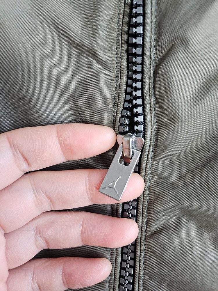 조던키즈 항공점퍼 5-6y 팝니다.--3