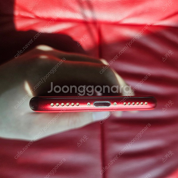 아이폰 SE2 128g--5