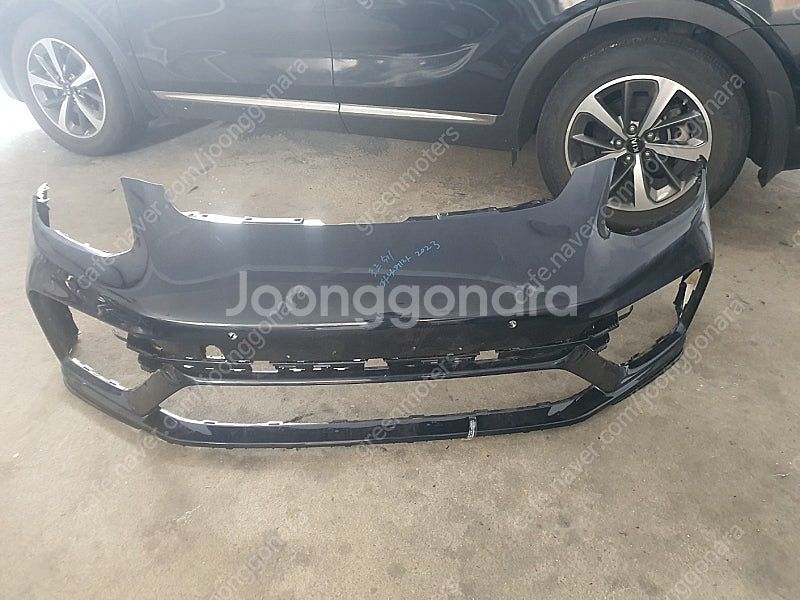 포르쉐 파나메라 2023 앞범퍼--0