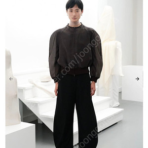 아모멘토 오간자 점퍼 Mock Neck Organza Jumper, Charcoal