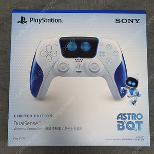 PS5 아스트로 봇 듀얼센스 팝니다