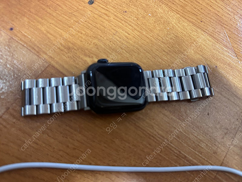 애플워치 SE 2세대 40mm 미드나잇 + 충전 거치대...--0