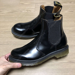 [99,000] (240) 닥터마틴 Dr.martens 2976 블랙 스무스 레더 무광 첼시 부츠 닥터마틴 부츠 240